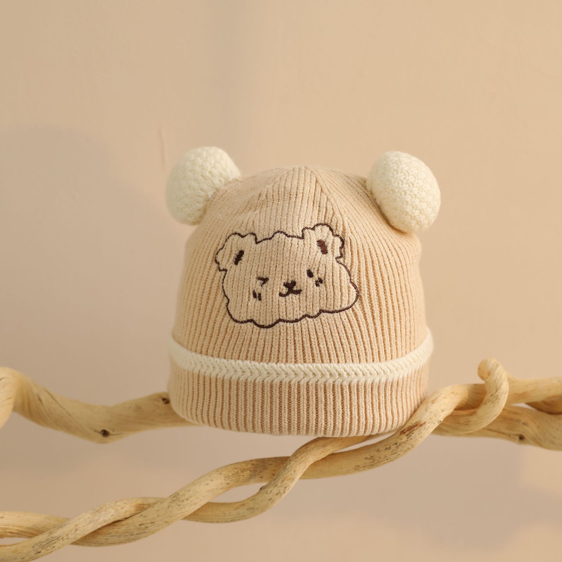 Sombreros para bebés otoño y invierno, sombreros calientes para bebés, sombreros de punto a prueba de viento de primavera y otoño, nuevos sombreros para oídos de oso