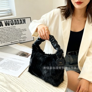 ��ˮ��ë���°�Ů����ë�qҸ�°��n��ٴ�朗lб����r���p��С��