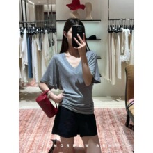 ʮ������Ʒ�ļ��¿��nϵ��ɫ㼑��L�ٴ��@�݌���������V�I����Ů