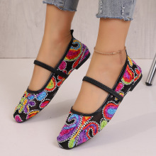 民族风绣花单鞋女 复古彩色刺绣水钻浅口鞋 舒适平底一字带舞蹈鞋