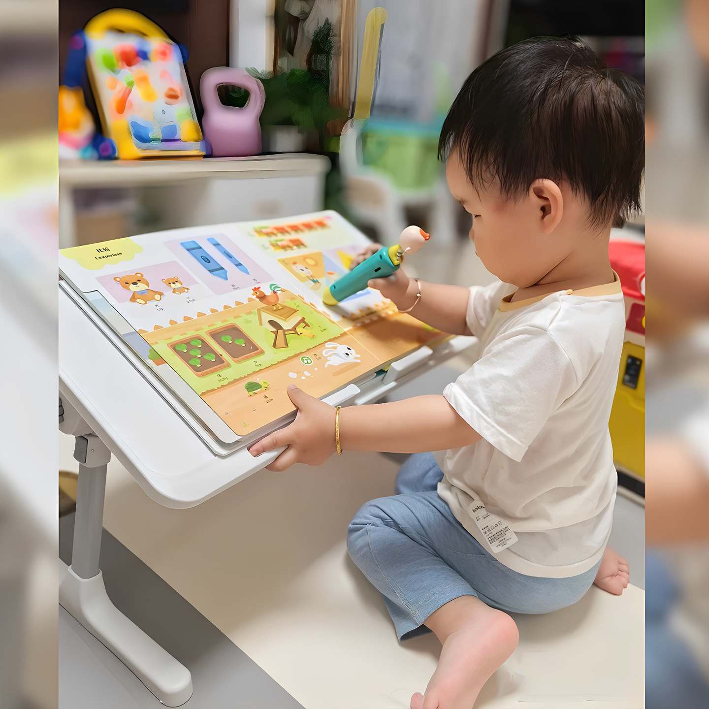 Peanut Table Children's Foldable Bed Reading Table Adjustable Montessori Baby Learning Table Early Education Picture Book Table Small Table