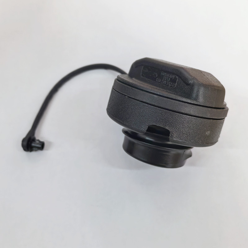 Suitable for Passat Polo Bora Golf Fuel Tank Cap Fuel Tank Lock 1J0201550A 1H0201553B