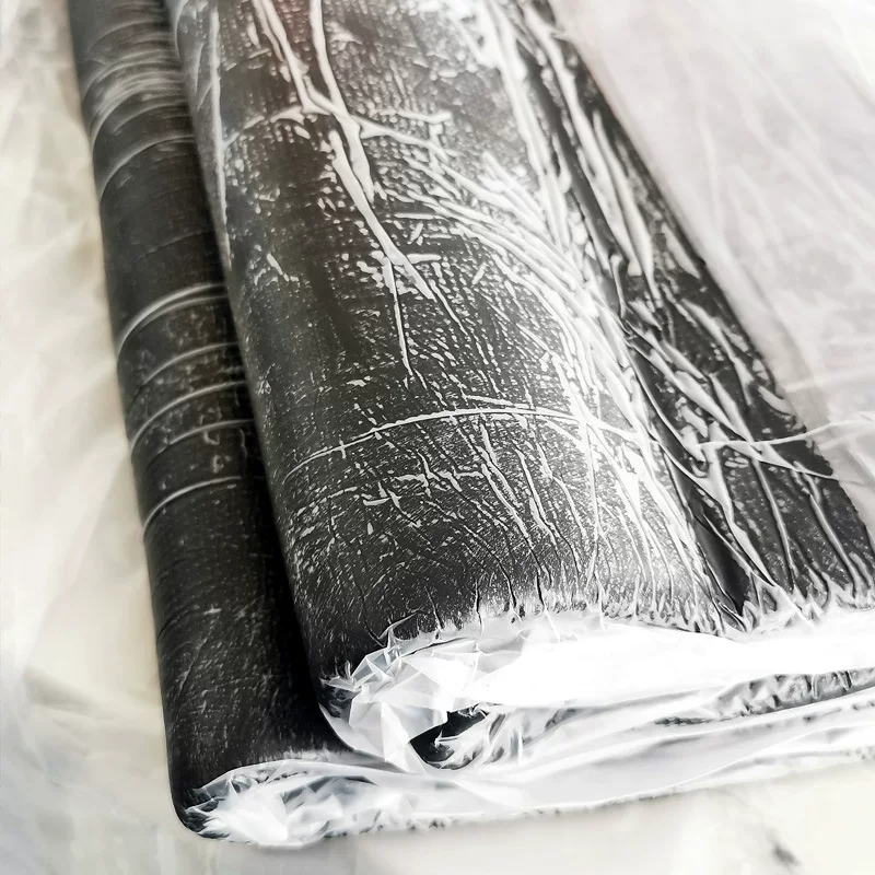 Chlorbutyl nitrile mixing film hose outer glue sheath glue airtight layer crawler OEM processing conveyor belt covering glue