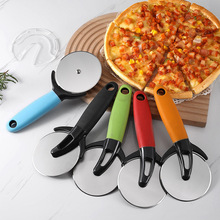 AβP_ ֱ݆L݆_е pizza cutter