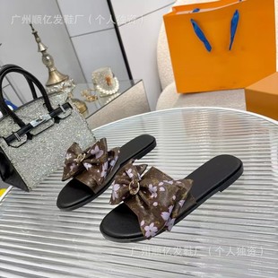 2025�H�ҚW���羳�ļ��¿�����Y�M���������ٿۻ���ٴ�Ů��Ь