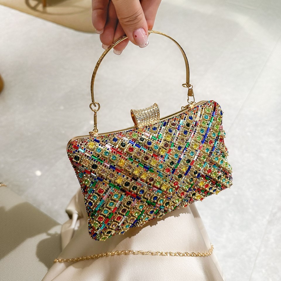 Bolsa de cena de lujo ligero transfronterizo de alto nivel de dama fiesta bolsa de mano de diamante de diamantes de color cadena bolsa de cena