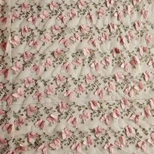 �M�����w�����W����ɫ�������� 3D�𾀴̽��W������Ů�b����