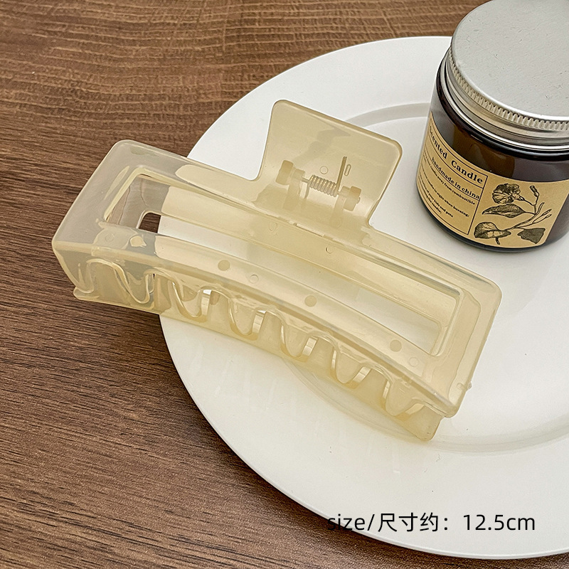 56 # clip cuadrado amarillo claro de gelatina 12,5 cm