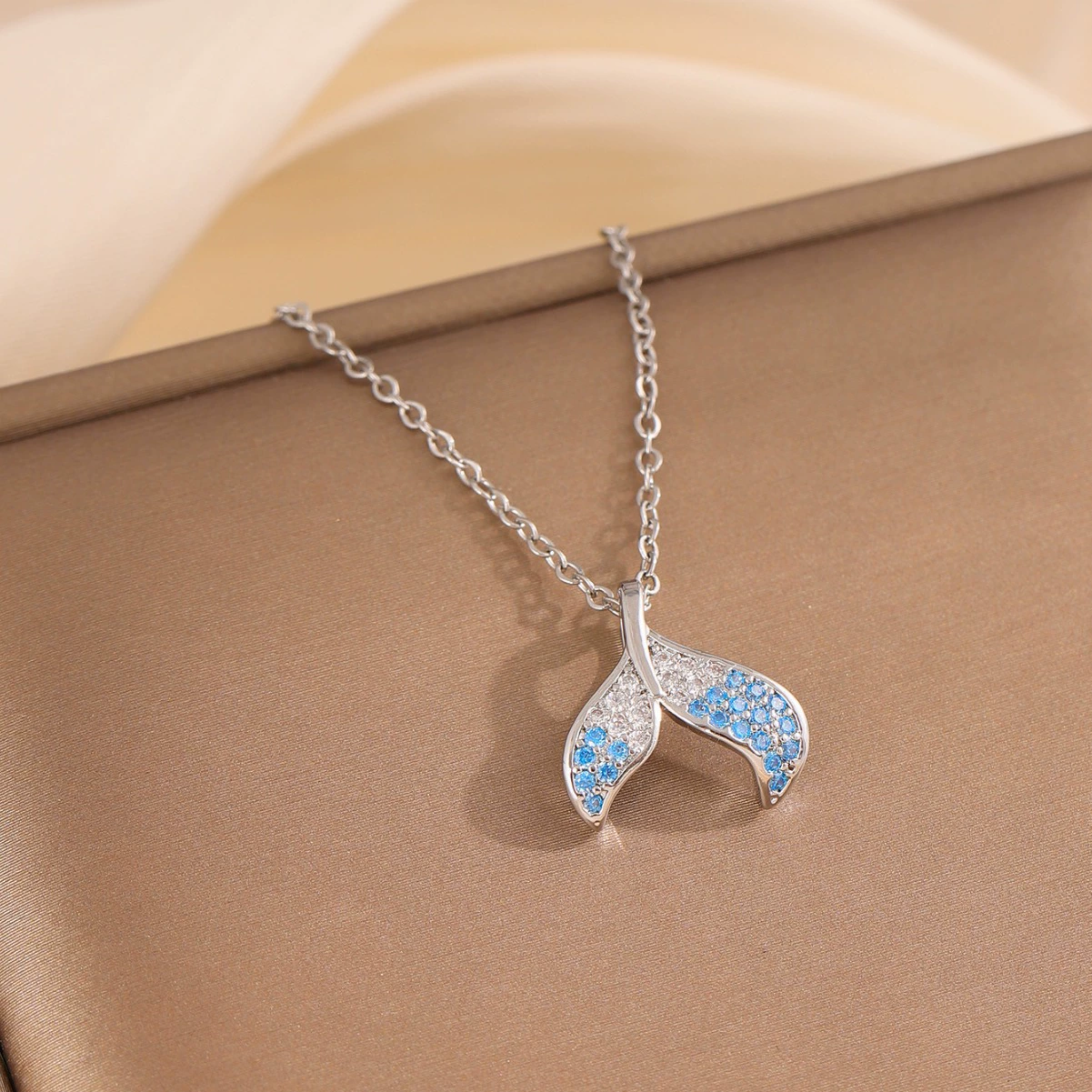  Necklace, chain for key bag , accessory, \"fish tail\" cut, light luxury style, high-quality style, Birthday gift