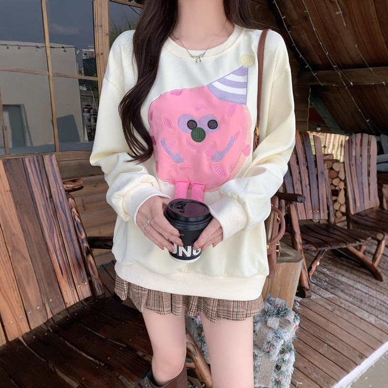 Sweet Age-reducing Long-sleeved Sweatshirt Women's Autumn and Winter New Design Sense Heavy Industry Cartoon Embroidered Loose fleece-lined Top