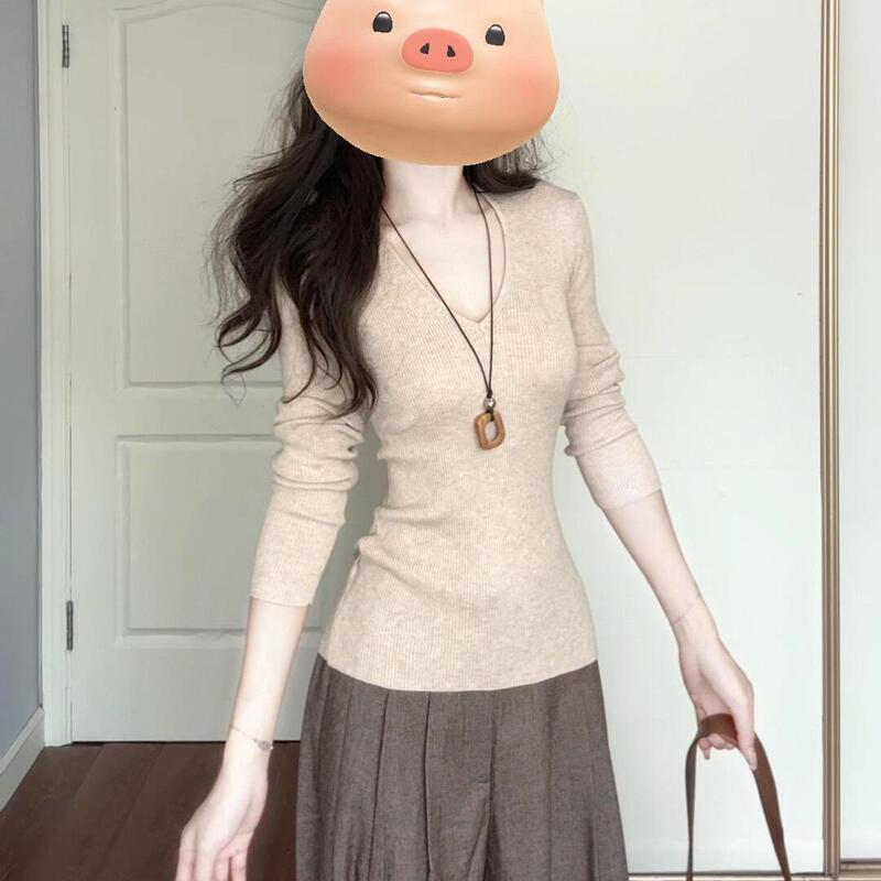 Long-Sleeved V Neck Knitwear for Women Autumn and Winter 2025 New Slimming Look Layered Bottoming Shirt Pure Lust Sexy Top Trendy Long-Sleeved V Neck Knitwear for Women Autumn and Winter 2025 New Slimming Look Layered Bottoming Shirt Pure Lust Sexy Top Trendy