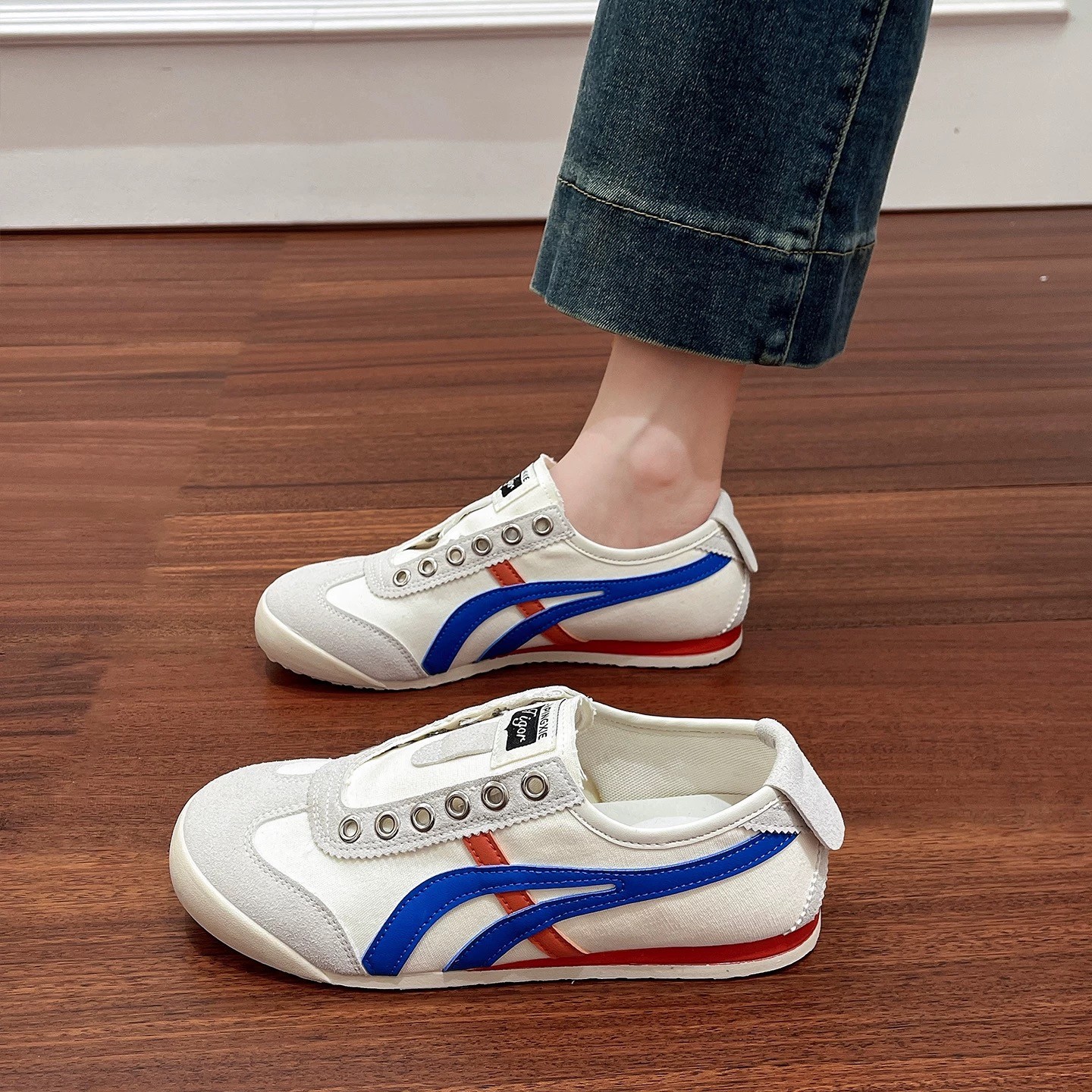 Zapatos de entrenamiento de mujer con suela suave de verano y otoño zapatos casuales con un pedazo de zapato deportivo de pizarra pequeña zapatos de entrenamiento de verano