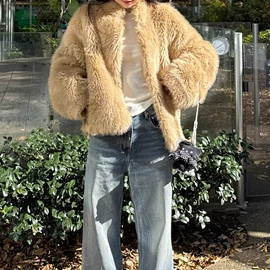 连衣裙;时尚休闲套装;休闲裤