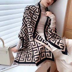 マフラーの女性秋冬の韓国版は保温を厚くして首を囲みます。