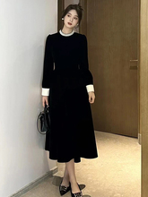 丝绒连衣裙女秋冬季2025年新款韩版时尚百搭洋气今年流行的长短款