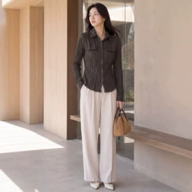 小西装;半身裙;女式衬衫