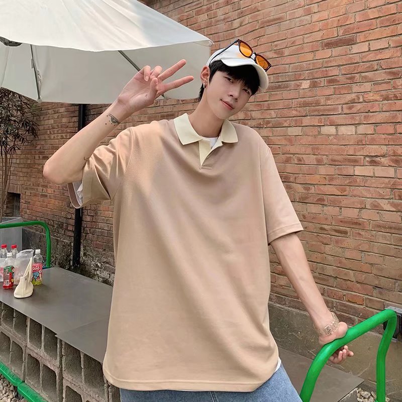 Los polos de manga corta de moda de verano de la marca de moda ins, estilo de Hong Kong masculino, celebridad de Internet suelta japonesa, hermosa camiseta de media manga con cuello giratorio