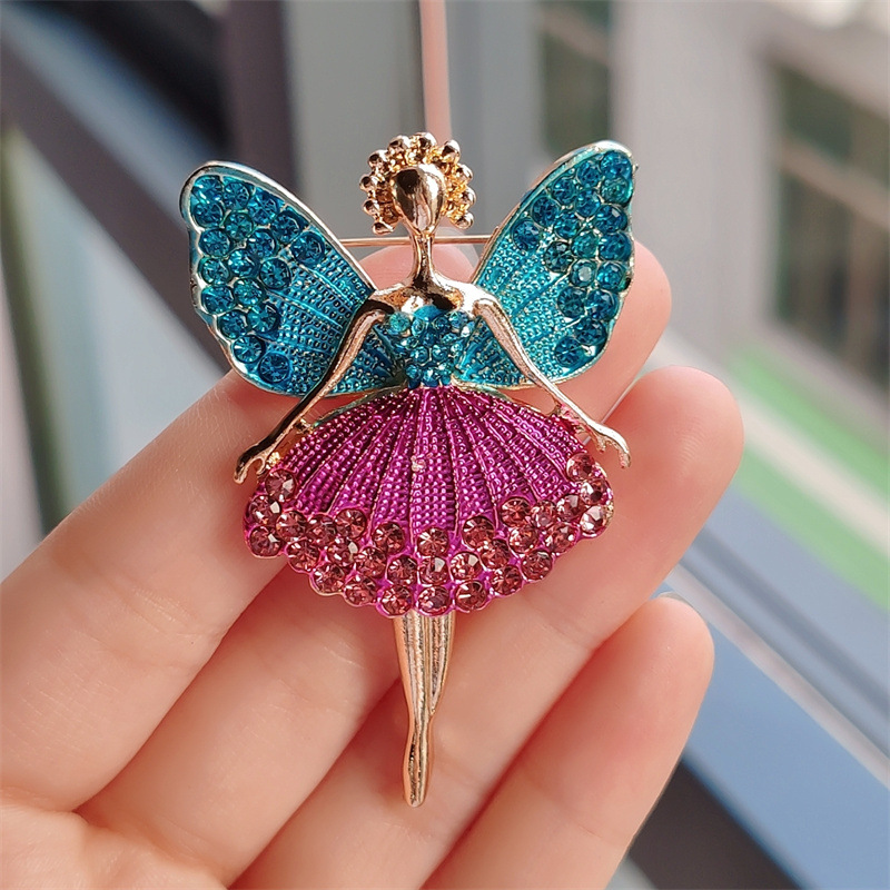 26g Weight Brooches Classification Shopping Occasion Elegant Pin Cartoon Alloy Plating Women's Brooches