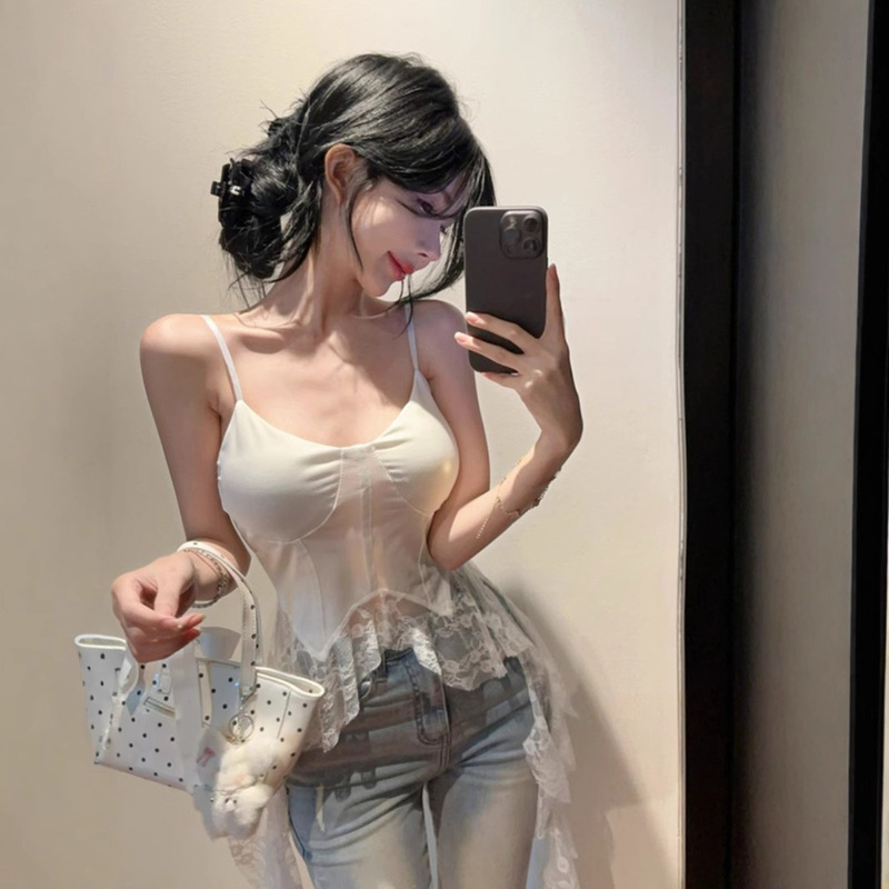 French Style Elegant Niche Design Sense Distinctive Slim-fit Slimming V-neck Elegant Lace Short Sling All-match Top for Women