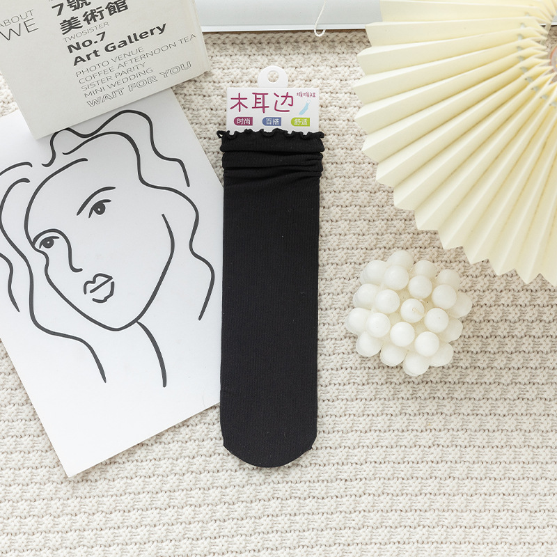 Calcetines de hielo finos de terciopelo de primavera, verano y otoño, medias a rayas para mujer, medias de hielo de tubo medio, calcetines de pila japoneses transpirables