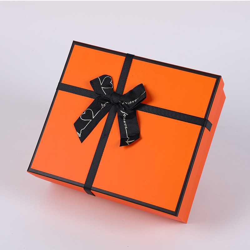 En stock al por mayor cubierta de cielo caja de regalo de Mariposa Negra caja de regalo de cumpleaños de San Valentín caja de regalo de mano caja de regalo
