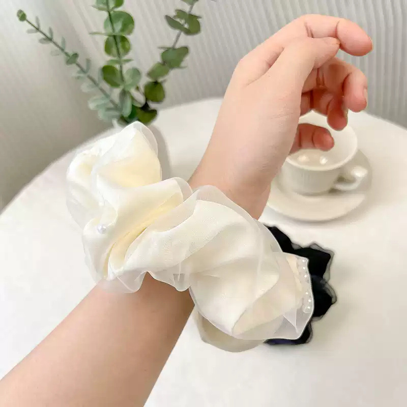 Haarelastiekje in Koreaanse stijl met parelmoergaas, gemaakt van organza, een verfijnde, luxe uitstraling, een elegant en stijlvol haaraccessoire voor vrouwen._voghion.com