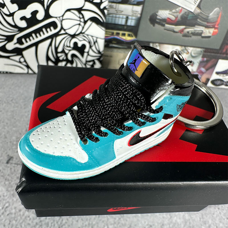 118. blue sky and white clouds + box