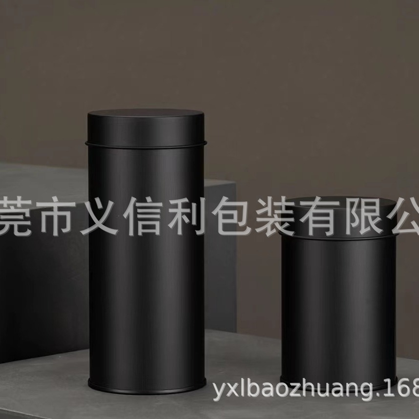 ��ĸ�Ǵ�ɫ�����ƺ�ɫ��Ҷ��������������ײ��������ж��ƹ���