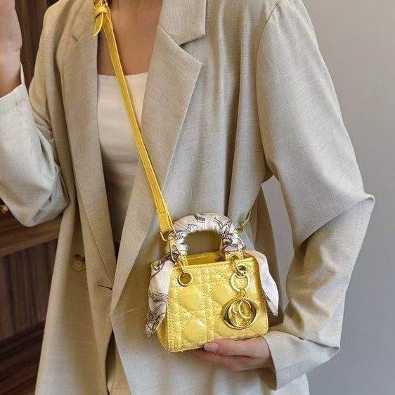 2026 New Versatile High-End Small Square Bag with Shiny Material, Lady Dior Handbag, Shoulder Bag, Crossbody Bag, Fashionable and Exquisite Crossbody Small Bag