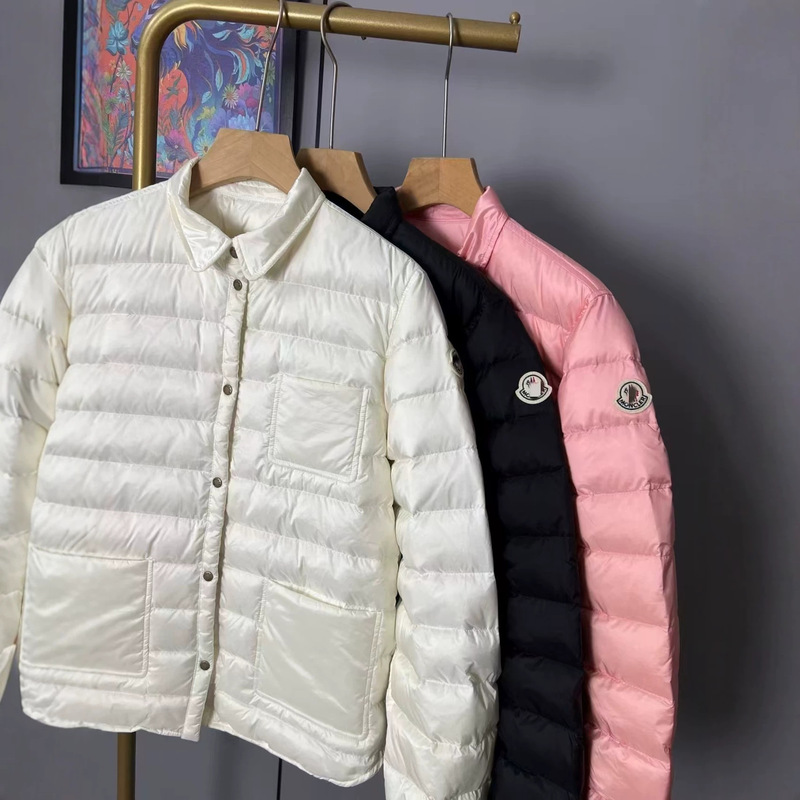 High-End Version in Stock, Foreign Trade Mengjia New down Jacket with a Turn-Down Collar, Lightweight and Thin Style, Winter Women's Lightweight Casual Versatile Jacket High-End Version in Stock, Foreign Trade Mengjia New down Jacket with a Turn-Down Collar, Lightweight and Thin Style, Winter Women's Lightweight Casual Versatile Jacket
