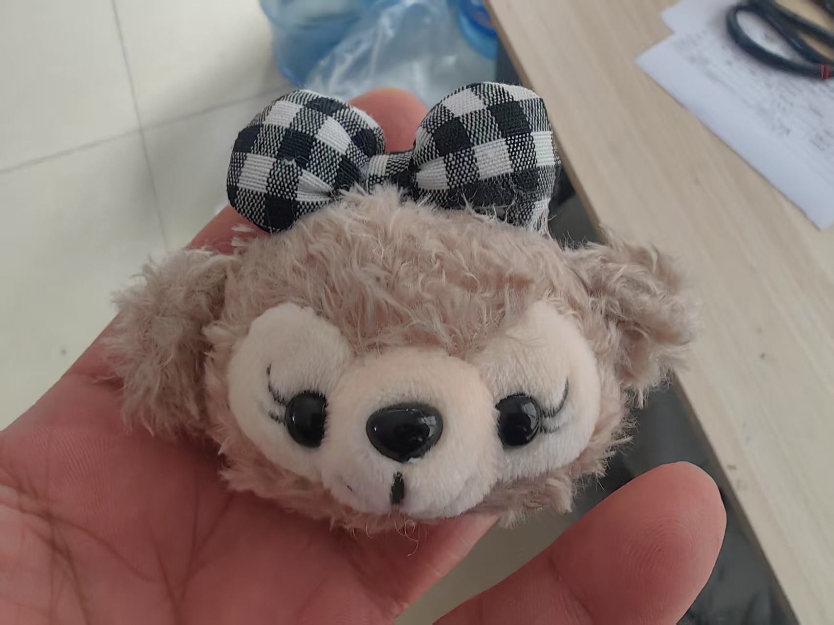 Black plaid bow shirley rose (head)