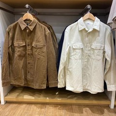 日単24秋新シーズン男性婦人服コーデュロイシャツ長袖シャツ薄いコートエアコンシャツ472897