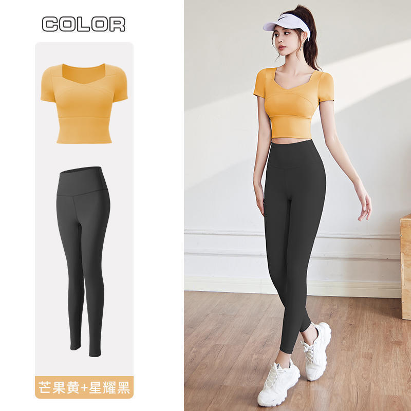 Trajes de yoga para mujeres de verano nuevo secado rápido manguito corto cojín de pecho para correr salto de cuerda ropa deportiva comercio al por mayor