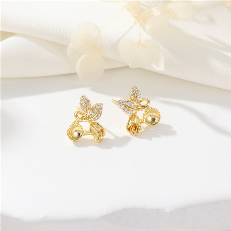 1 Pair Simple Style Flower Inlay Copper Zircon Ear Studs display picture 3