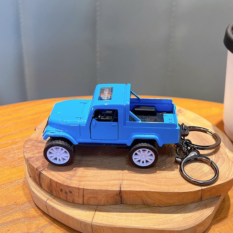 Aleación combinación Jeep Tire hacia atrás modelo de coche llavero bicicleta colgante creativo motocicleta bolsa llavero