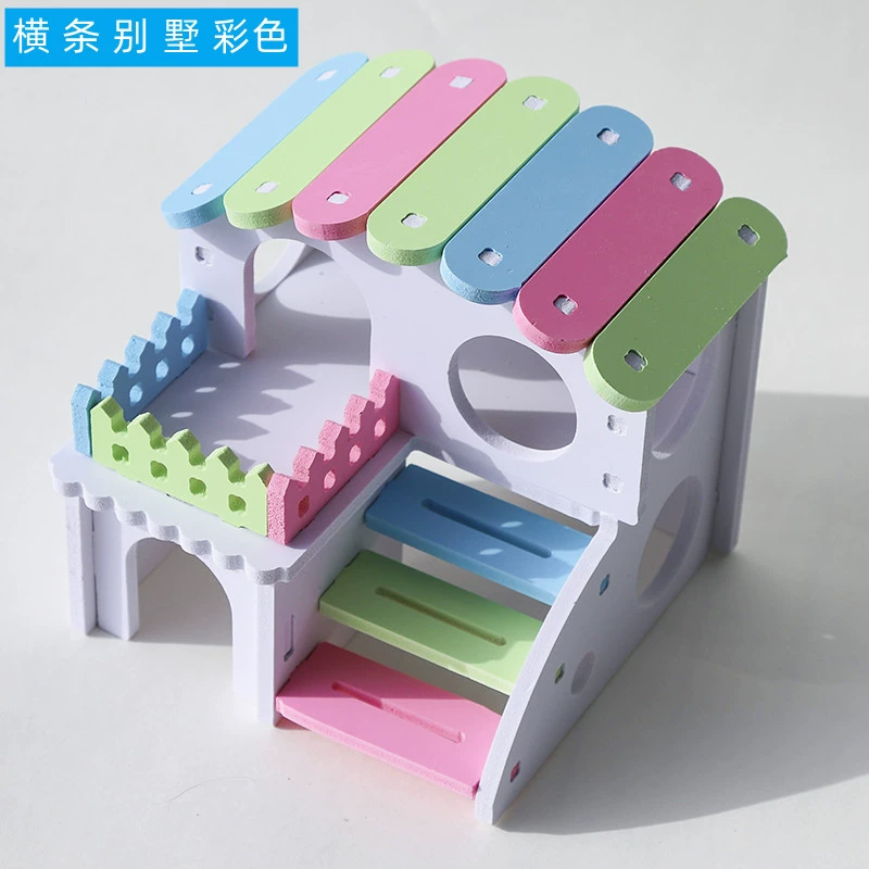 Джесси Хомяк Горизонтальная полоса Вилла Спальное гнездо Цвет Маленький дом Деревянное гнездо Медведь Двухэтаж Иностранный дом Балкон Вилла