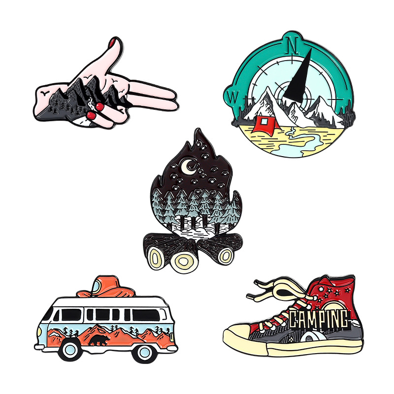 Cartoon Style Gesture Moon Shoe Alloy Plating Unisex Brooches display picture 2