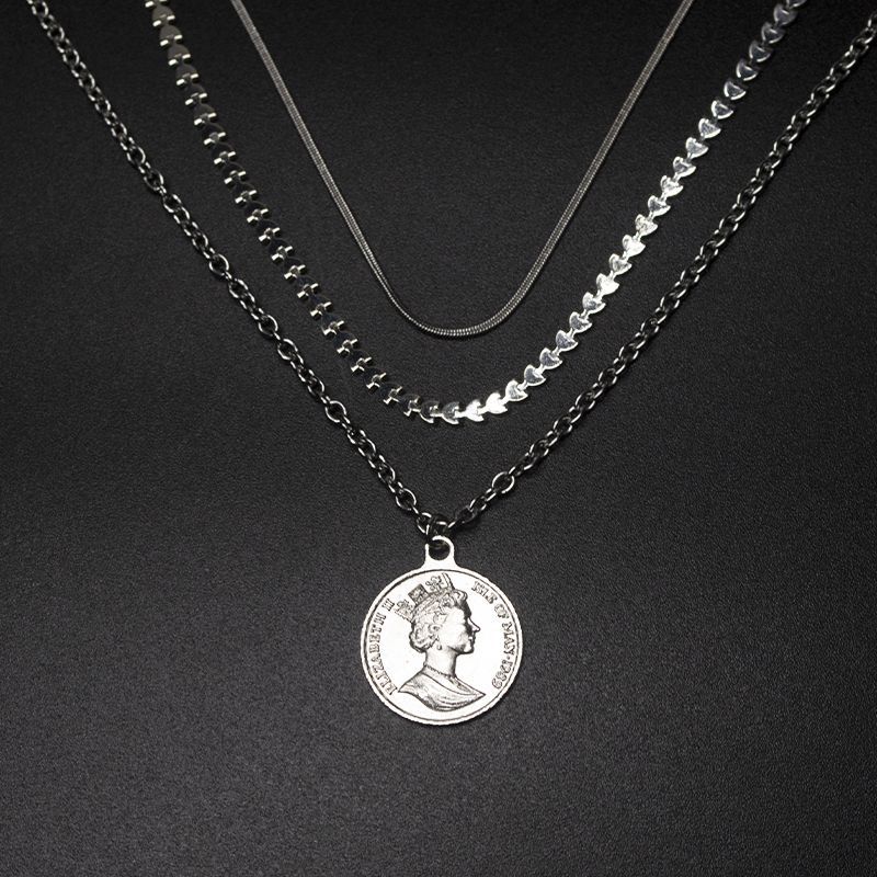 叠戴圆盘锁骨链女ins轻奢小众设计嘻哈吊坠冷淡风毛衣项链配饰品