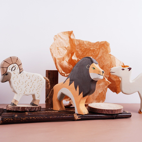 Children's wooden animal figure decorative craft, cute home decor, living room TV stand office desk ornament