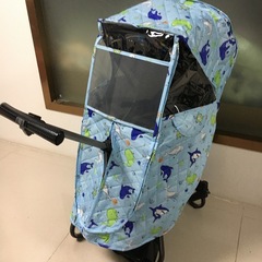 ベビーカーのフロントカバーの車の通用防風防雨カバーの赤ちゃんの子供の車の冬の保温日の保護カバーの服