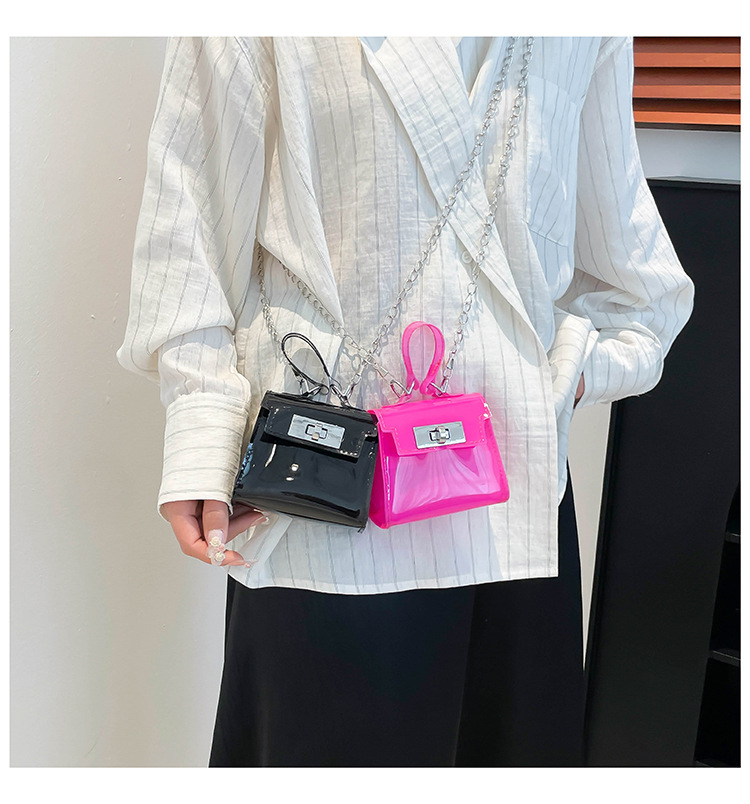165g Weight Flip Cover, Lock clasp Closure Type Single Shoulder Strap, Top Handle Strap Type Casual Occasion PVC Material Solid Color Pattern All Seasons Season Women's Gender Streetwear Style Square Shape Small Size Women's Small PVC Solid Color Streetwear Square Flip Cover Lock Clasp 15