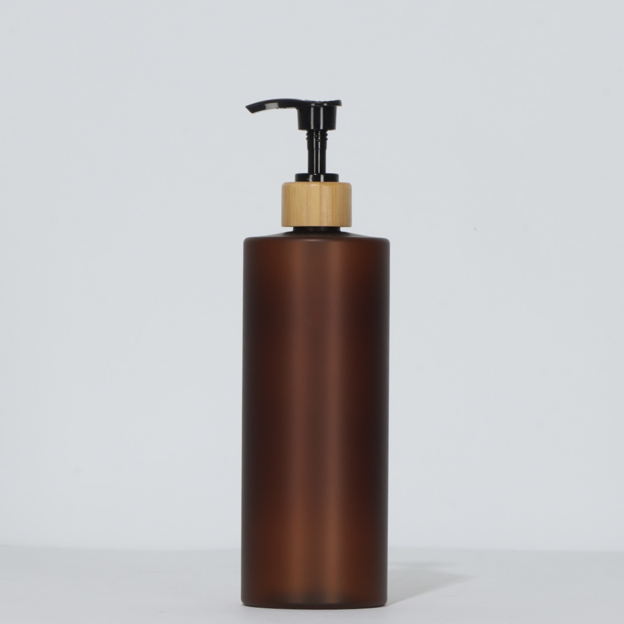 En stock 300ml botella de champú botella de gel de ducha 500ml botella de plástico para mascotas de gran capacidad botella de prensa de loción esmerilado