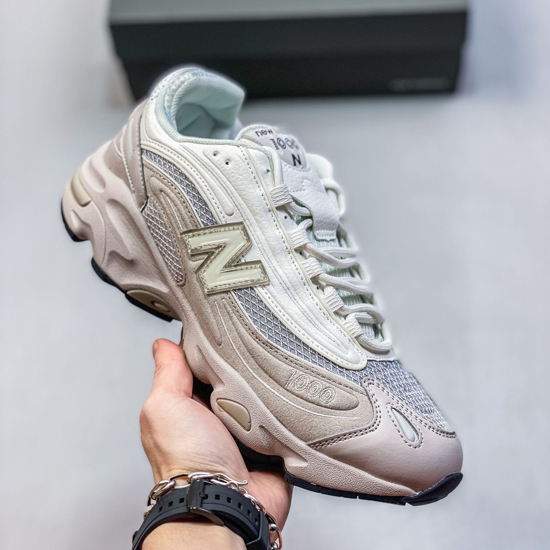 Zapatos para hombres y mujeresnb1000 verano zapatos de correr zapatos de suela gruesa zapatos de pareja zapatos deportivos casuales resistentes