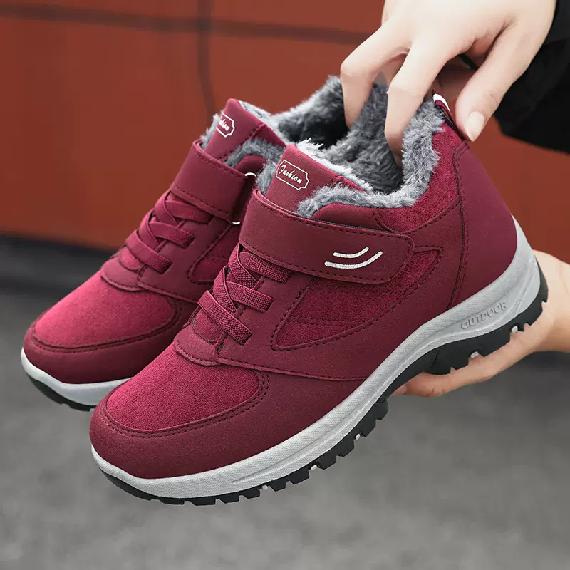 棉鞋女2025情侣款健步保暖棉靴厂家直销休闲加绒加中老年厚雪地靴