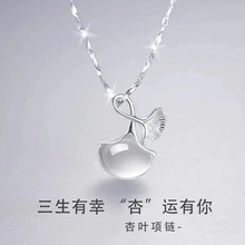 ����������Ů�������y���~�����K��ɫ���s�ٴ�߼����OӋ�i���