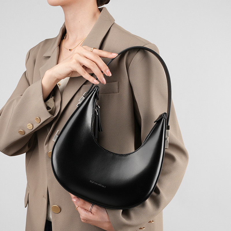 Women's Cowhide Crescent Bag Versatile Genuine Leather Commuter Underarm Bag Black Half Moon Shoulder Bag Luxury Handbag - Thumbnail 3