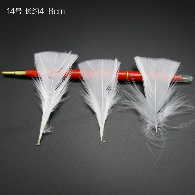 삼각형 조각 약 50개