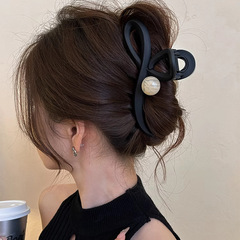 高級感美ラードクロスボールクリップヘアピンネット赤盤髪サメクリップシンプルなデザイン感気質髪飾り
