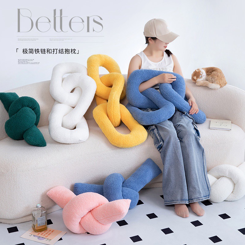 Cadena de hierro nudo almohada de abrazo in cojín de viento cadena muñeca decoración del hogar famoso en línea muñeca modelo de casa nueva buena cosa