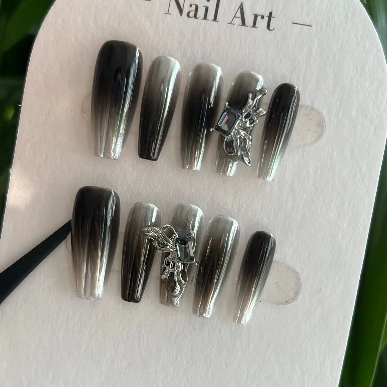 Handmade wear nail factory straight hair Donghai wear nail manicure silver black aurora wear nail black metal feeling